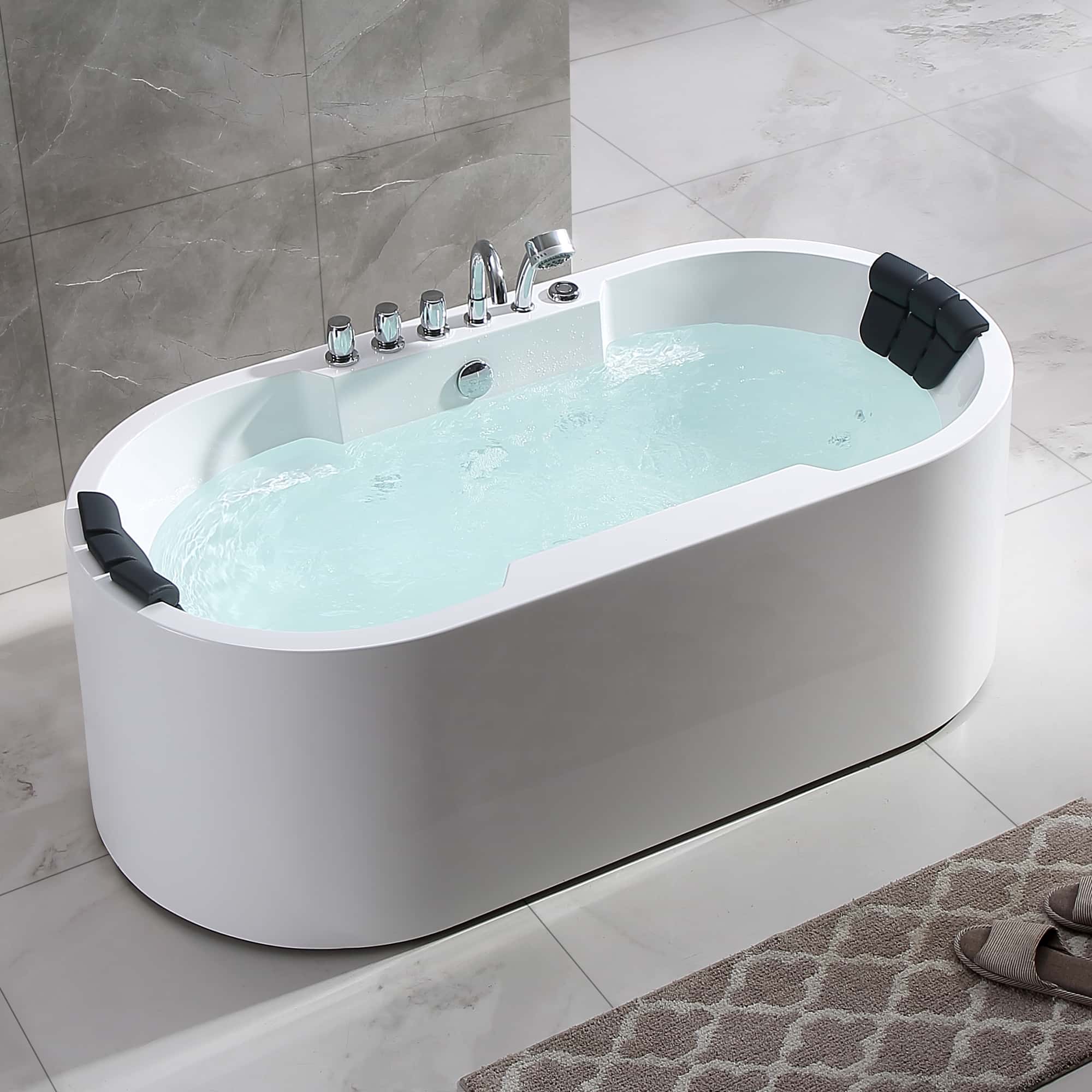 Freestanding deals jacuzzi tub